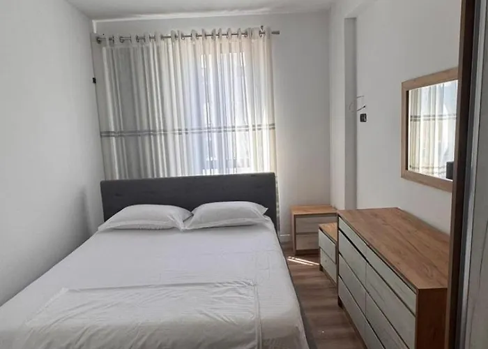 Daire Skyline Retreat Fresku Tiran