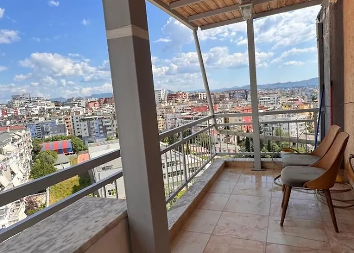 Skyline Retreat Fresku Lejlighed Tirana